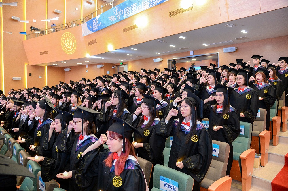 上海健康医学院2.jpg